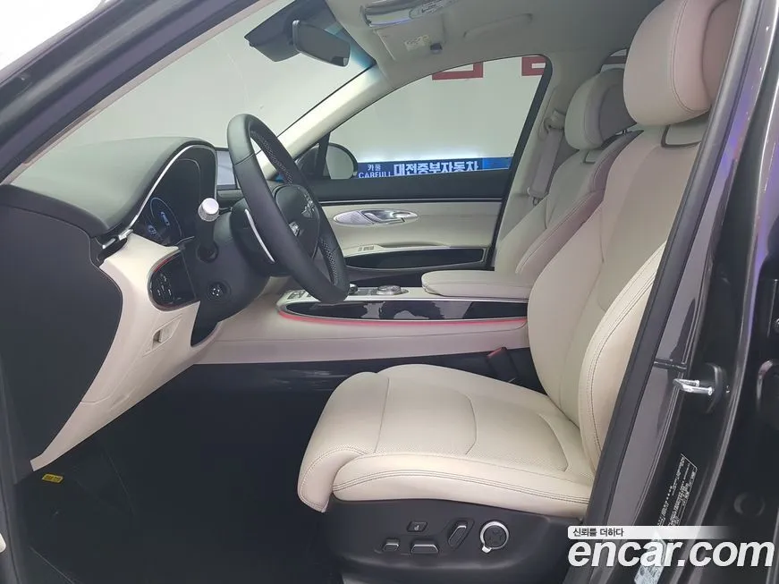Genesis GV70 2024 из KR, фото 6