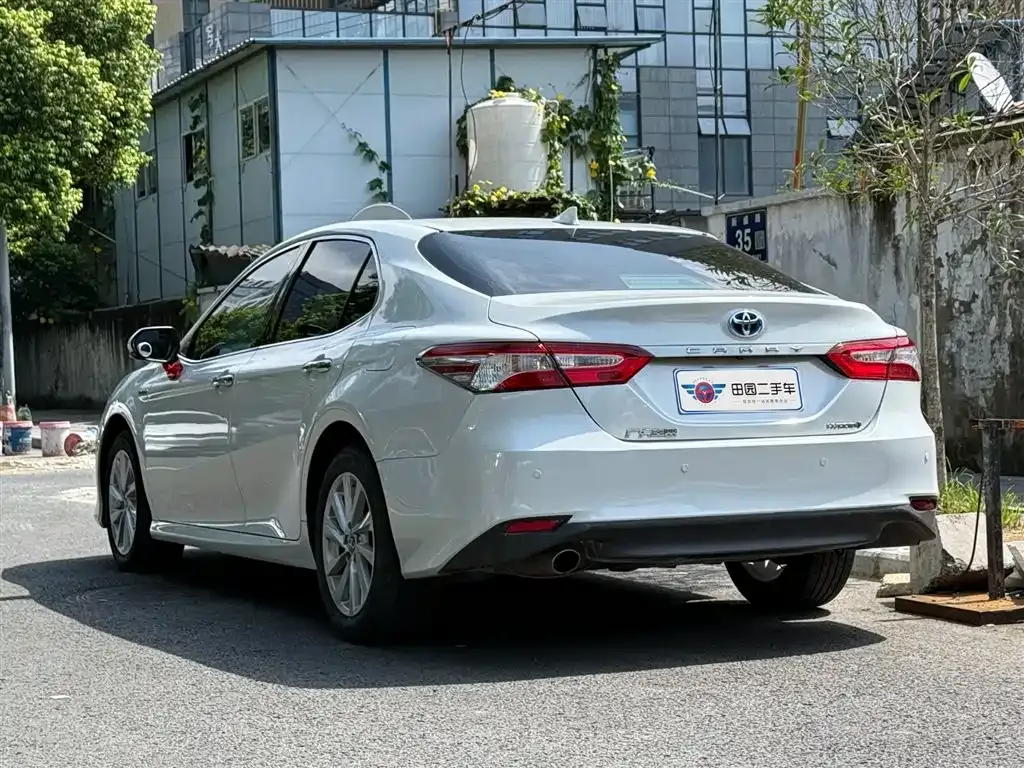 Toyota Camry 2022 из CN, фото 4