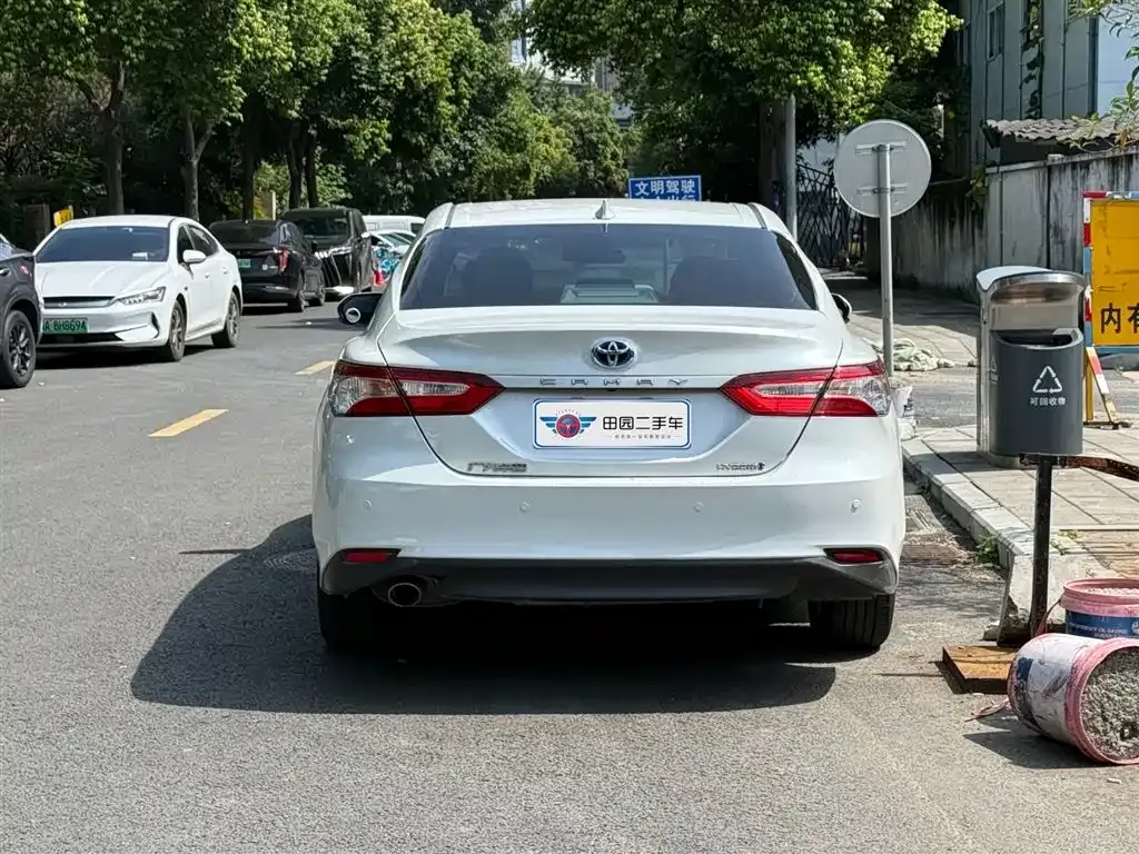 Toyota Camry 2022 из CN, фото 5
