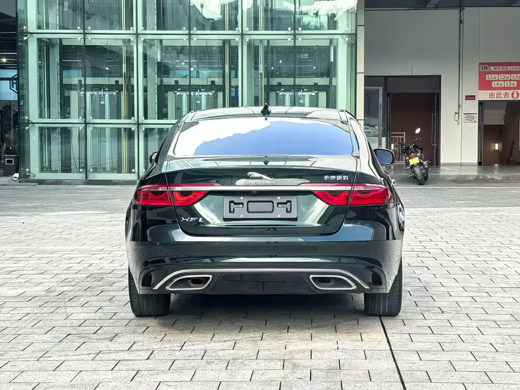 Jaguar XFL 2022 из CN, фото 5