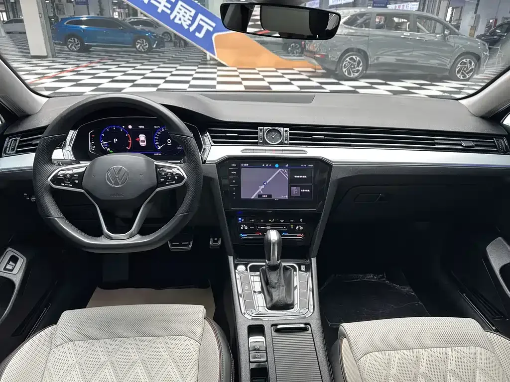 Volkswagen Magotan 2023 из CN, фото 10