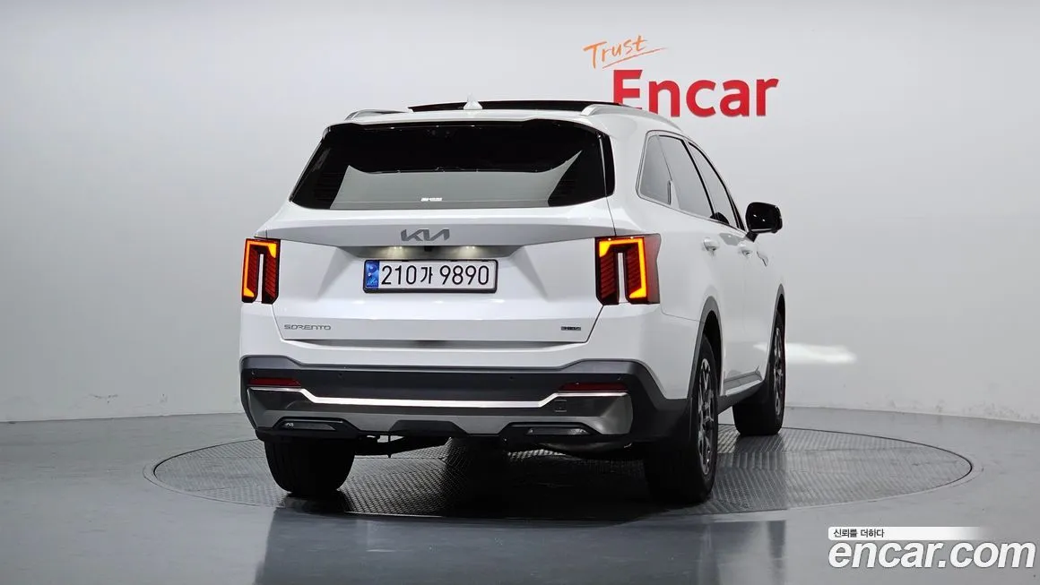 Kia Sorento — фото 4