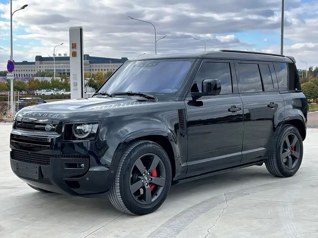 Land Rover Defender 2024 из CN, фото 1