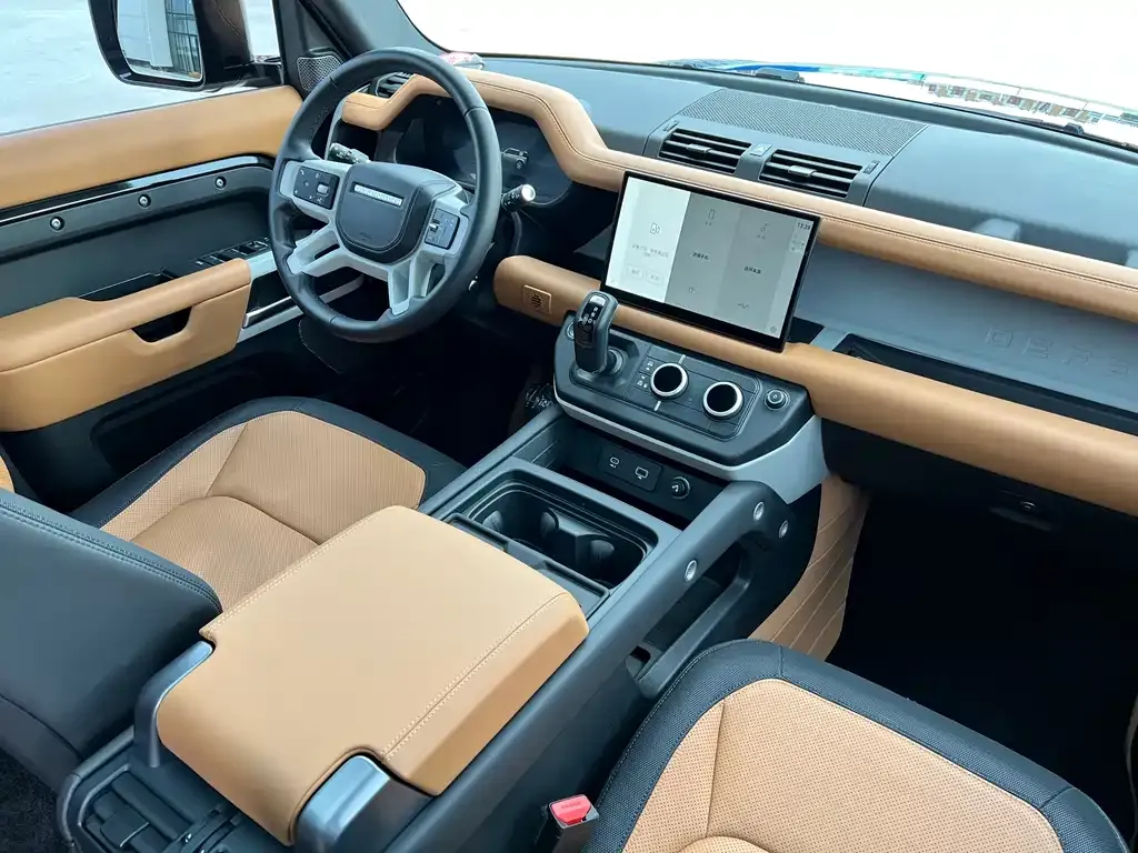 Land Rover Defender 2024 из CN, фото 7