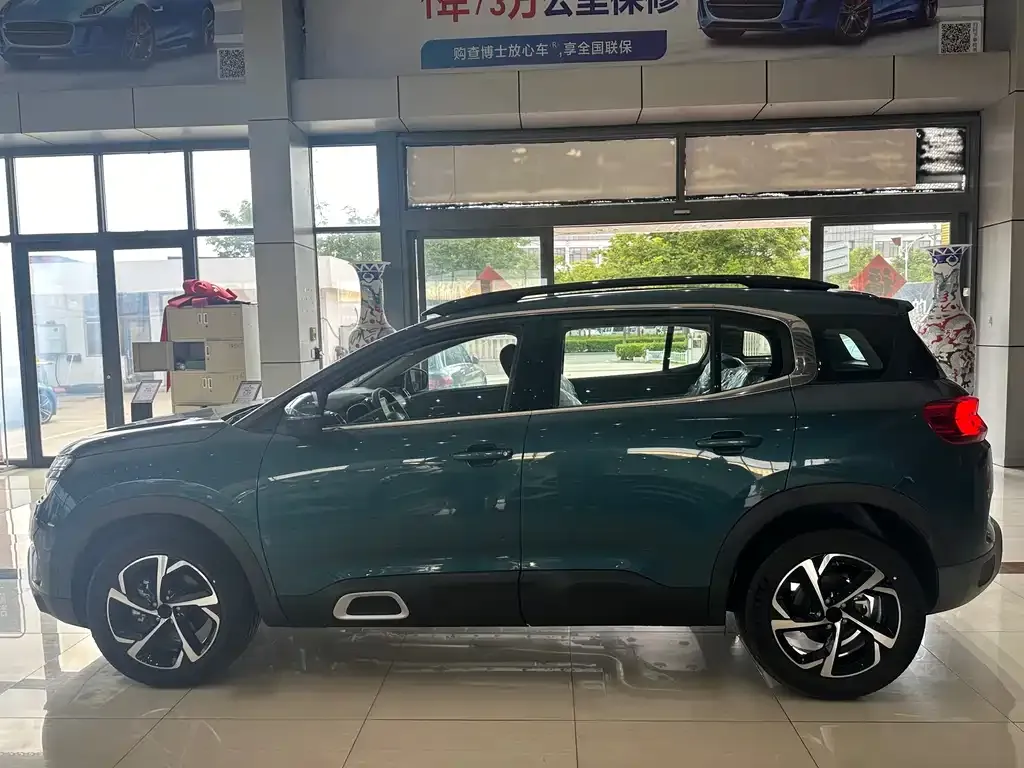 Citroen C5 AIRCROSS 2023 из CN, фото 3