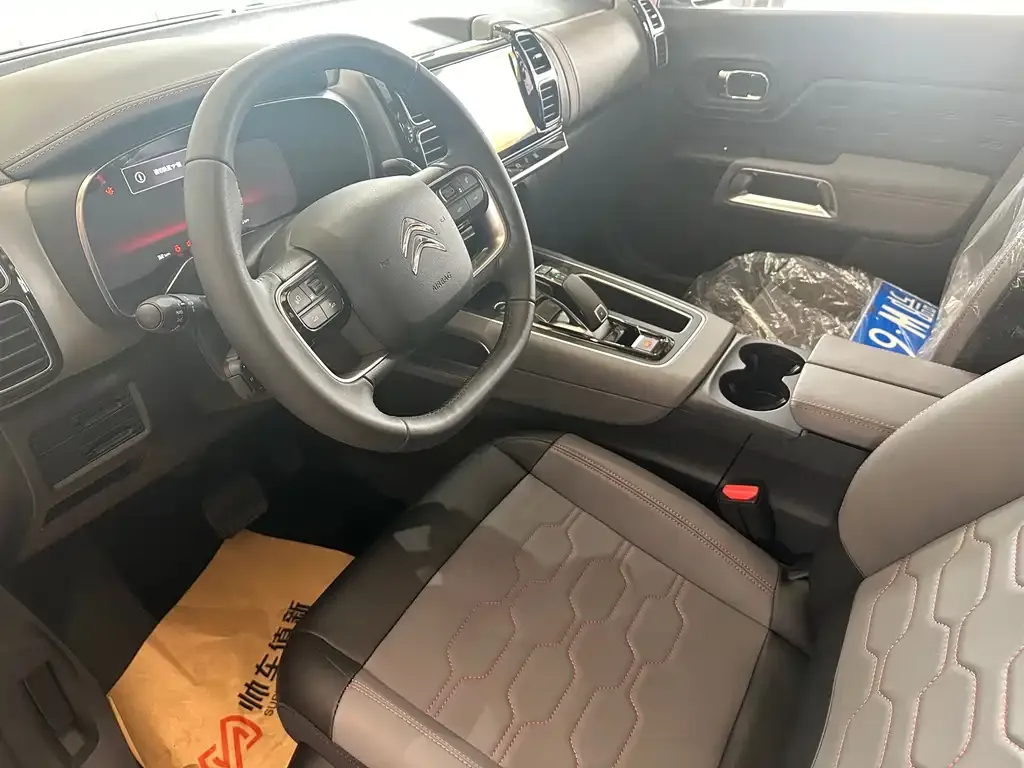 Citroen C5 AIRCROSS 2023 из CN, фото 6