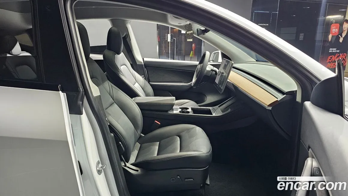 Tesla Model Y 2021 из KR, фото 10