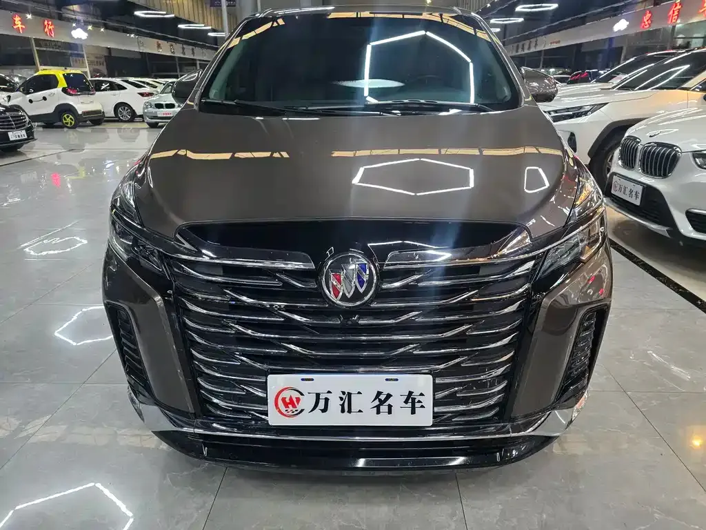 Buick GL8 2023 из CN, фото 1