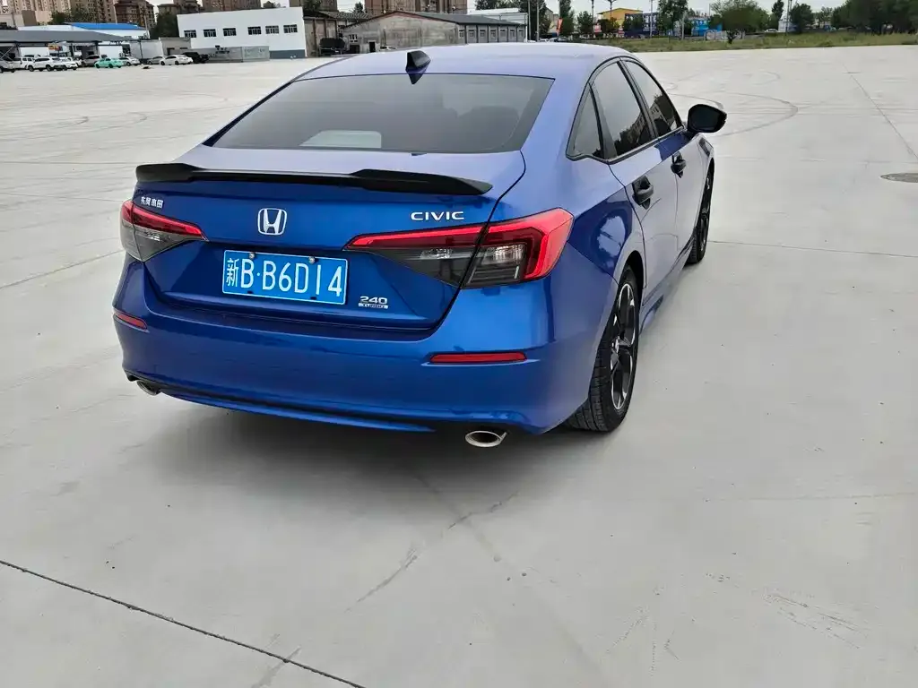 Honda Civic 2022 из CN, фото 4