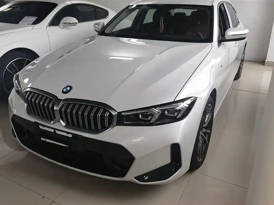 BMW 3 Series 2024 из CN, фото 1