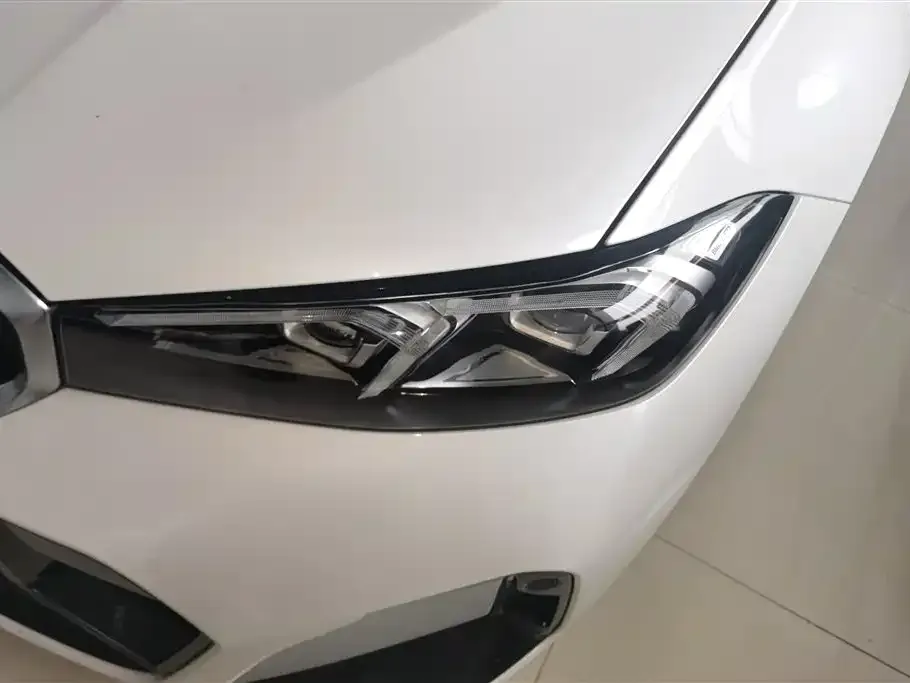 BMW 3 Series 2024 из CN, фото 5