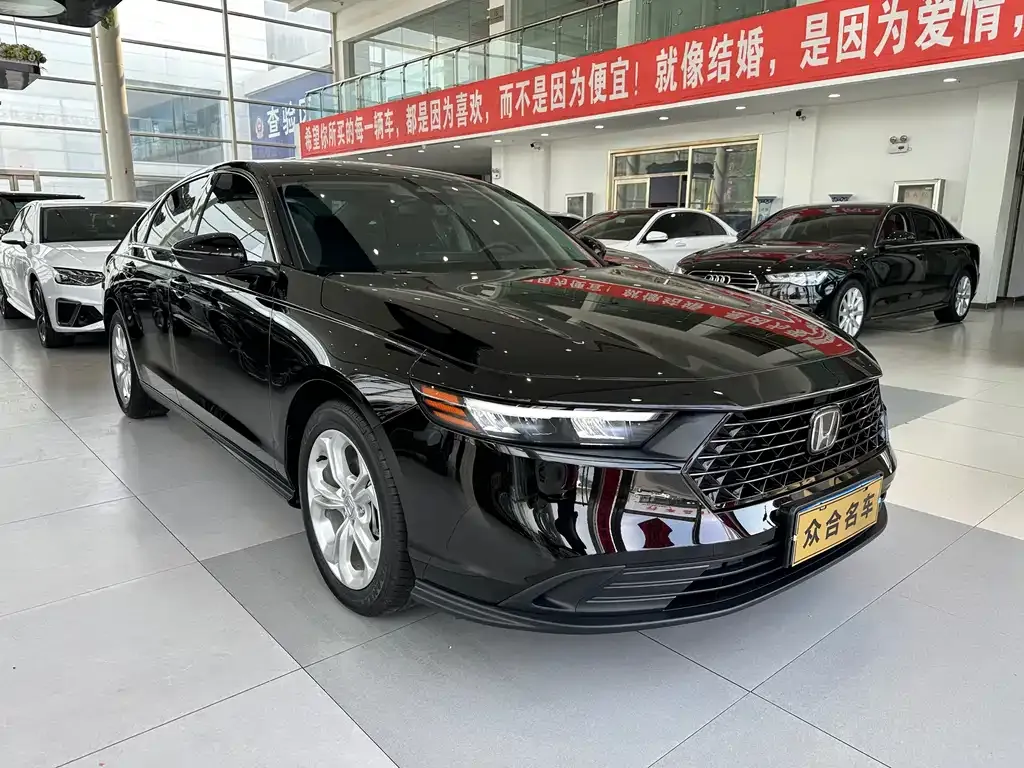 Honda Accord 2023 из CN, фото 3