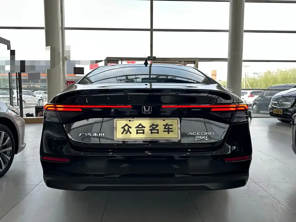 Honda Accord 2023 из CN, фото 5