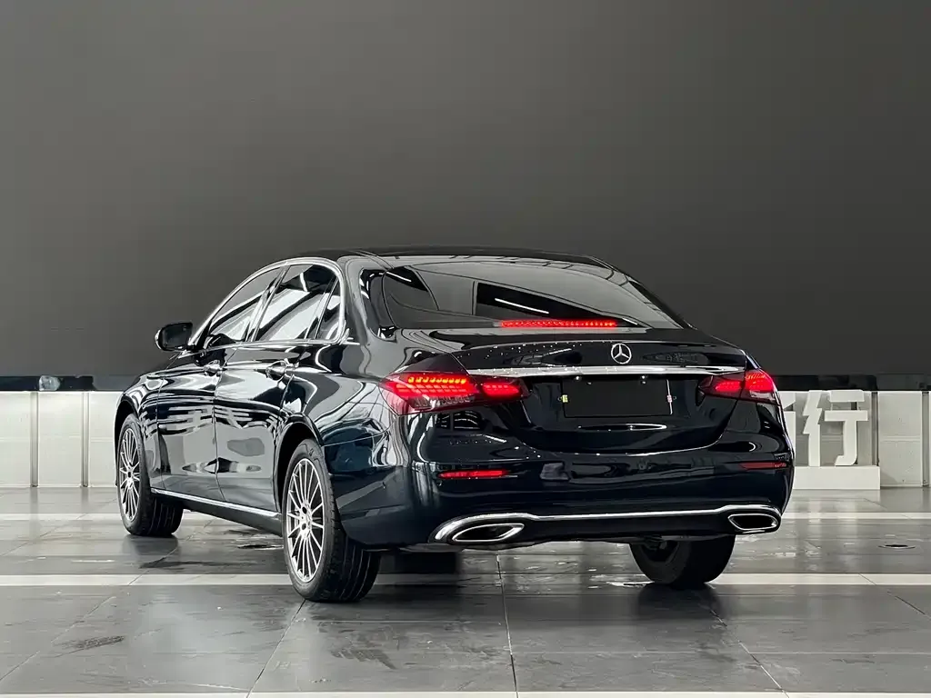 Mercedes-Benz E-Class 2022 из CN, фото 4