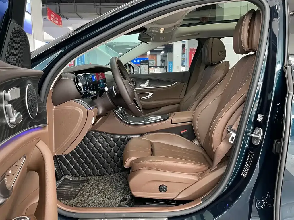 Mercedes-Benz E-Class 2022 из CN, фото 6