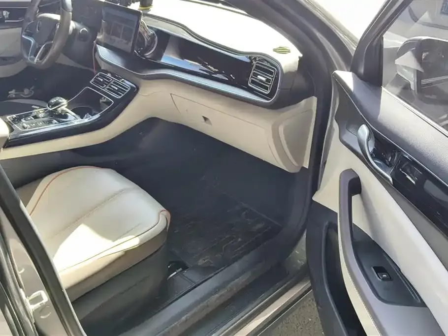 BYD Qin PLUS 2023 из CN, фото 8