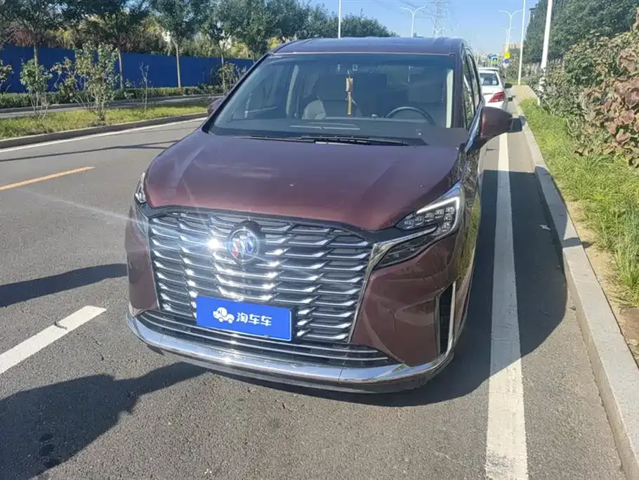 Buick GL8 2023 из CN, фото 1