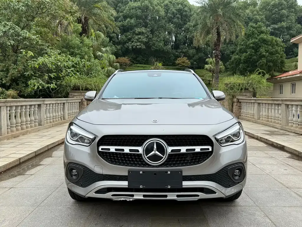 Mercedes-Benz GLA 2023 из CN, фото 2