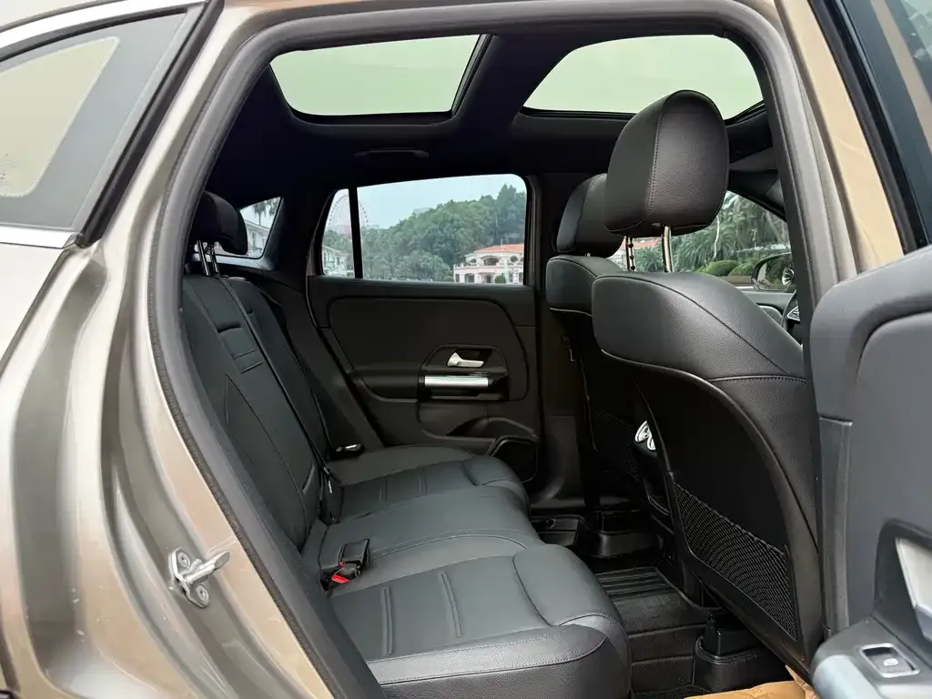 Mercedes-Benz GLA 2023 из CN, фото 5