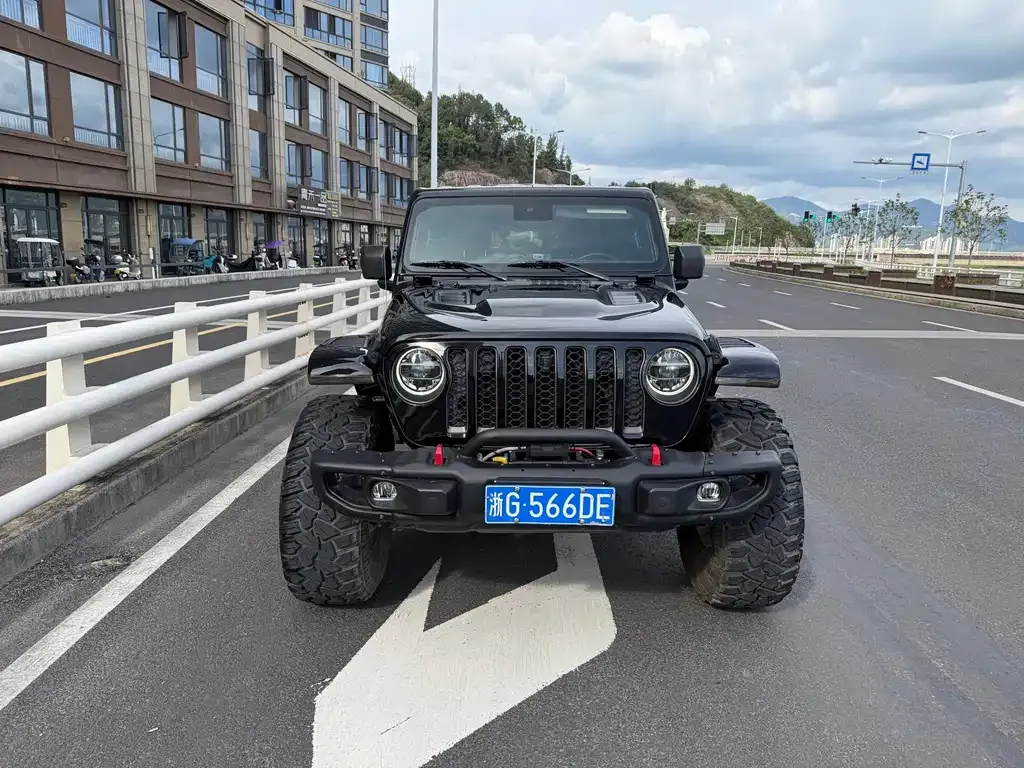 Jeep Gladiator 2022 из CN, фото 1