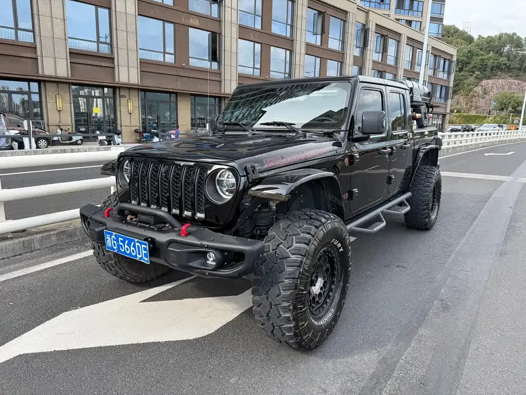 Jeep Gladiator 2022 из CN, фото 2