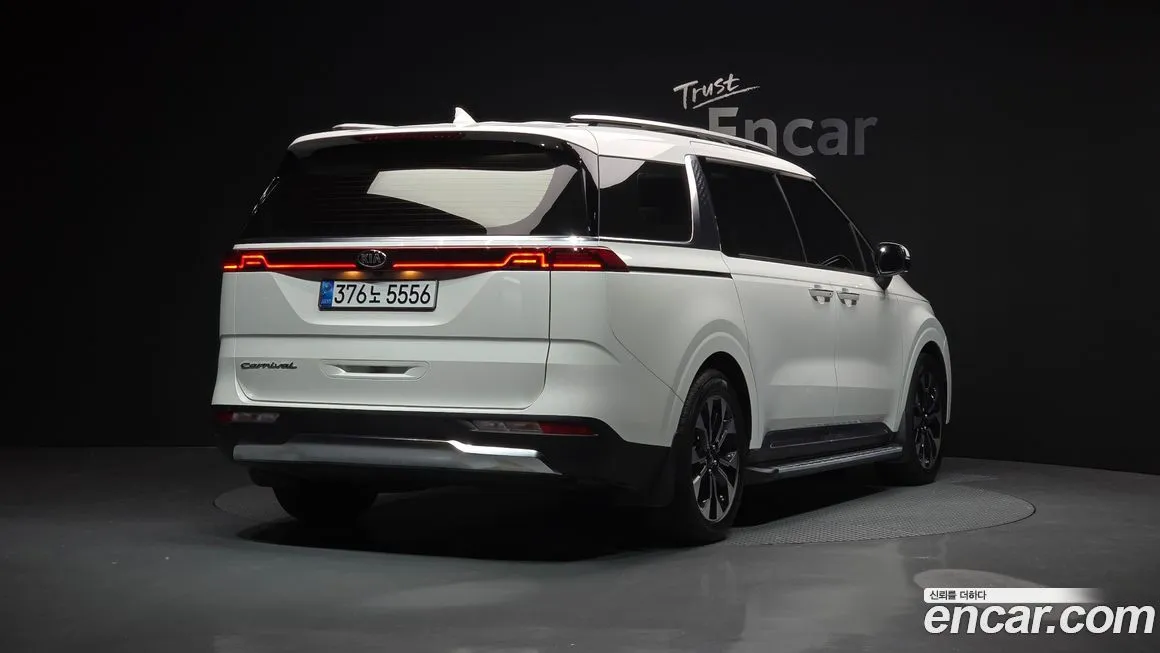 Kia Carnival 2021 из KR, фото 2