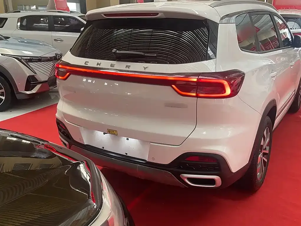 Chery Tiggo 8 2023 из CN, фото 7