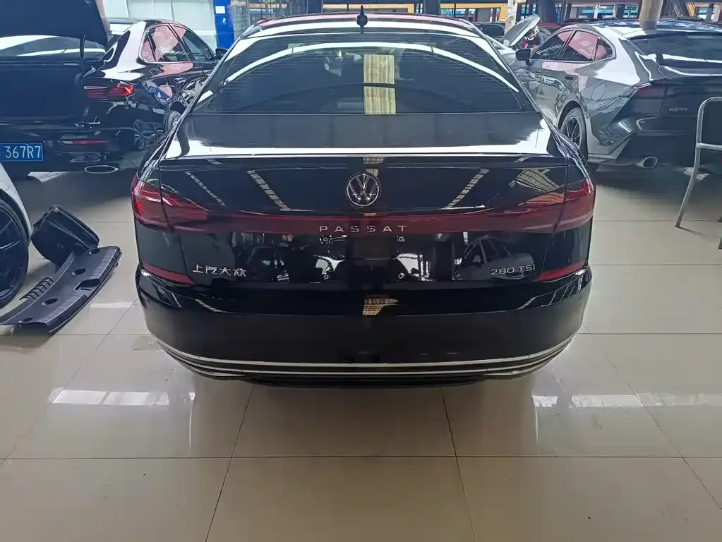 Volkswagen Passat 2022 из CN, фото 8