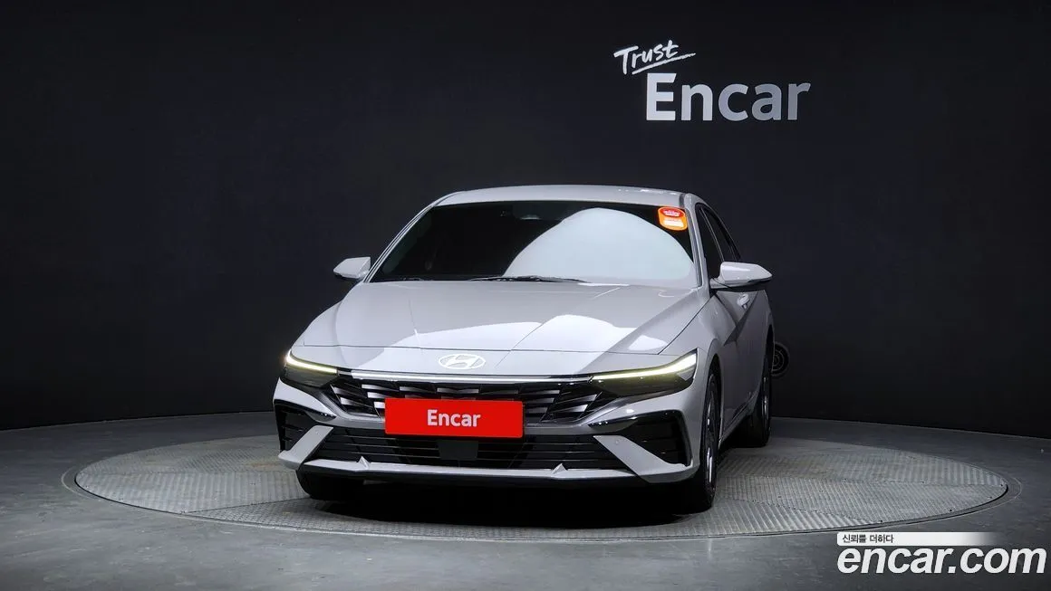 Hyundai AVANTE — фото 3