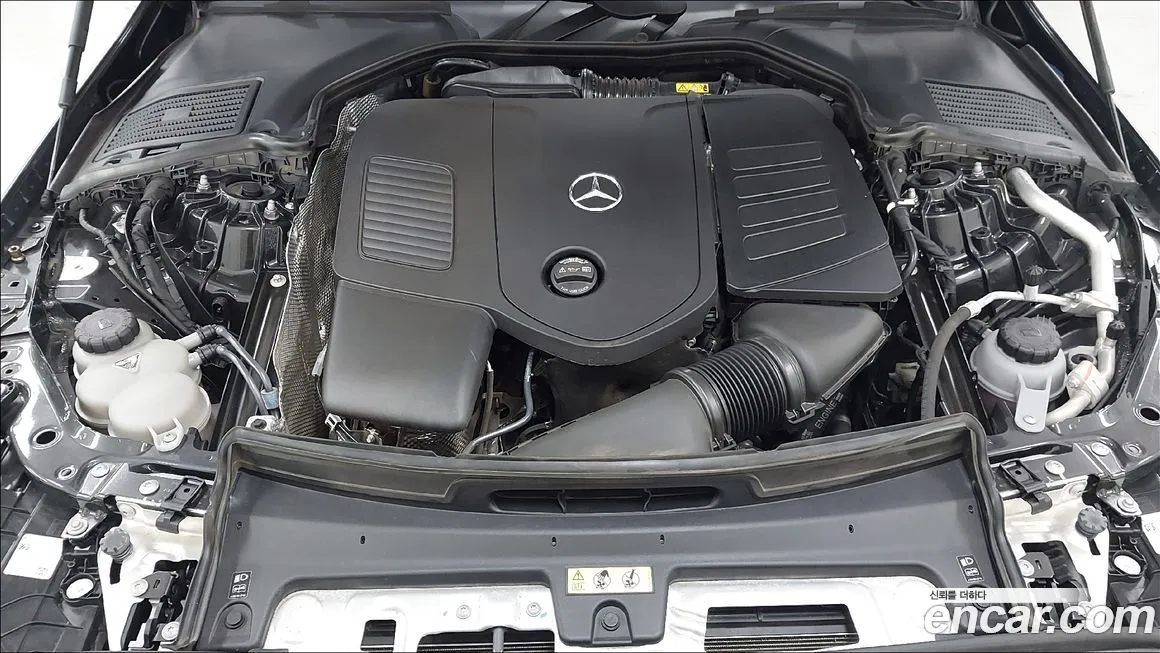 Mercedes-Benz C-Class 2023 из KR, фото 6