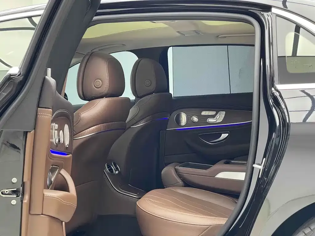Mercedes-Benz E-Class 2023 из CN, фото 7