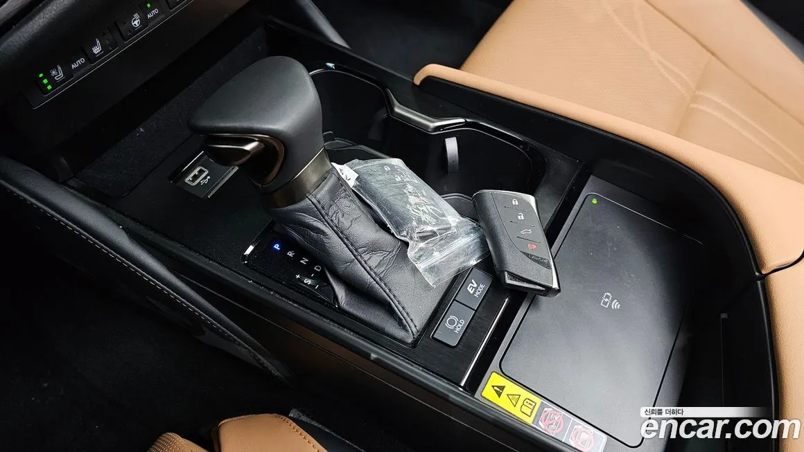 Lexus ES 2025 из KR, фото 9