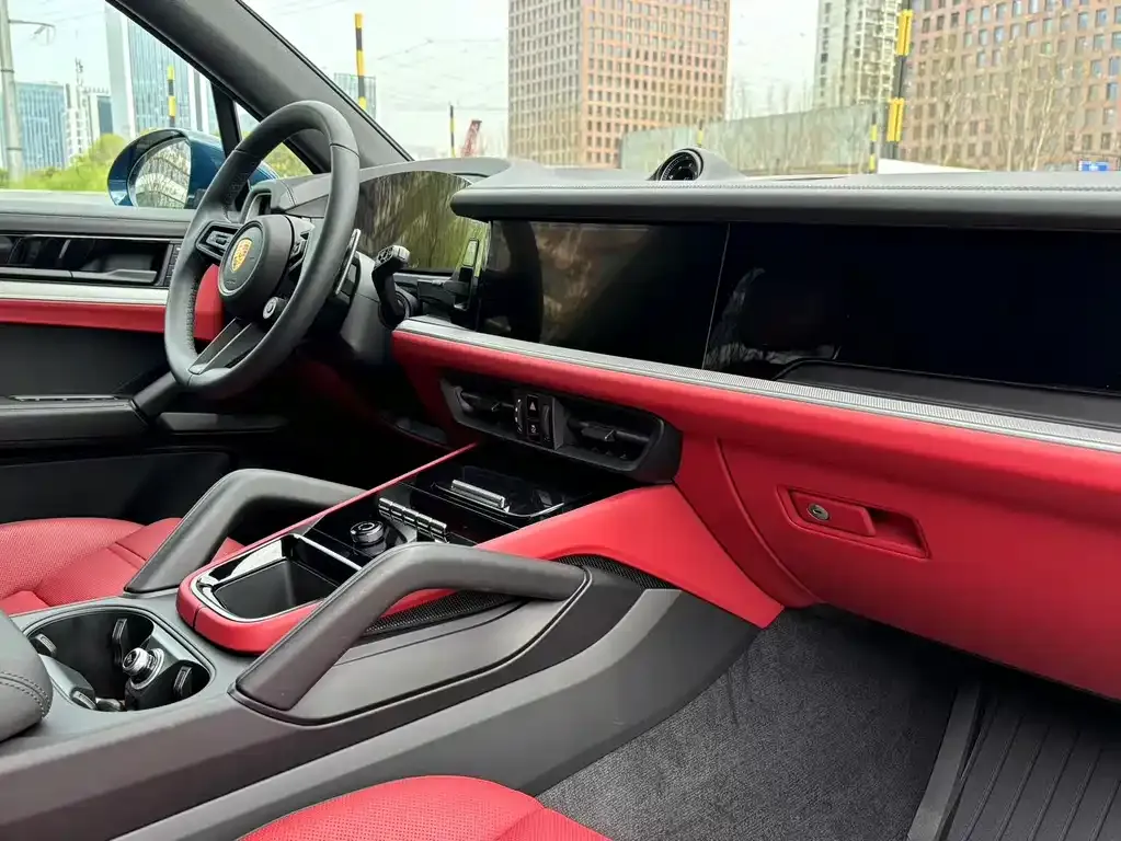 Porsche Cayenne Hybrid 2024 из CN, фото 8