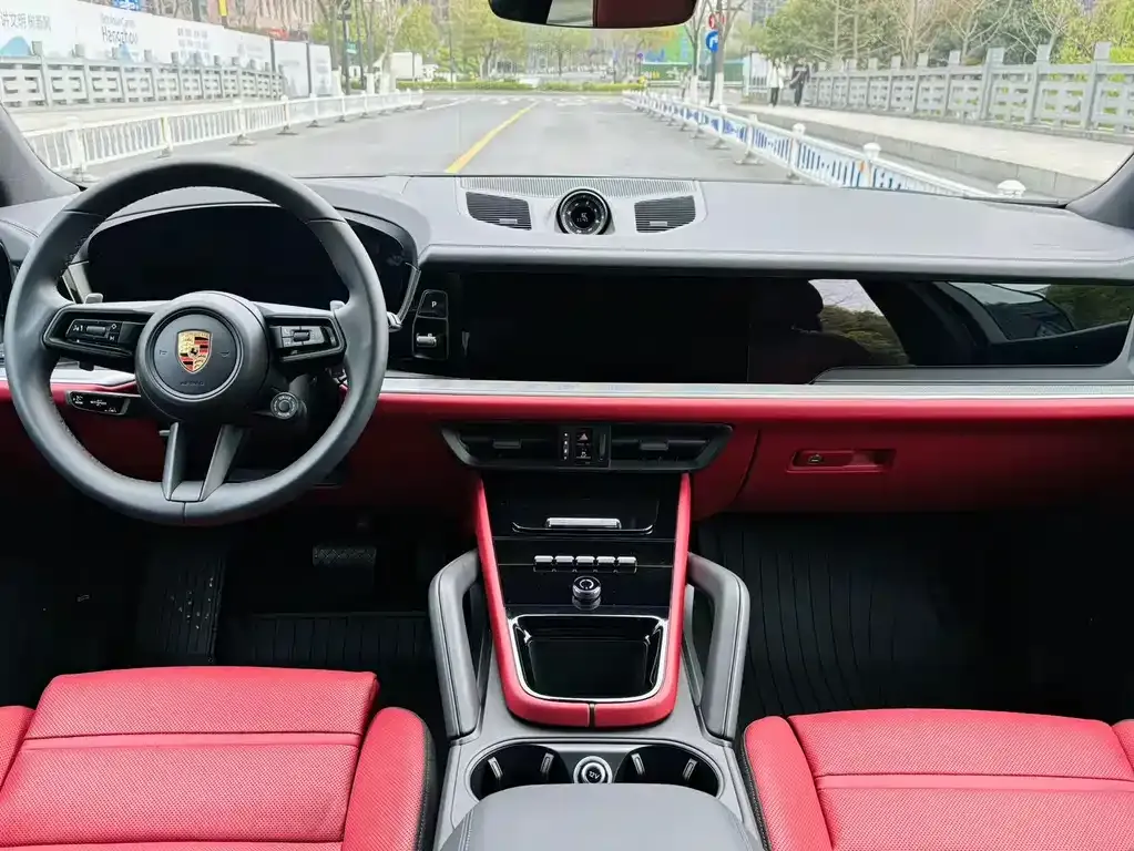 Porsche Cayenne Hybrid 2024 из CN, фото 9