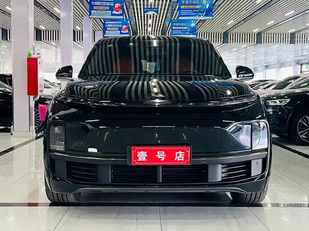 Li Auto L8 2023 из CN, фото 2
