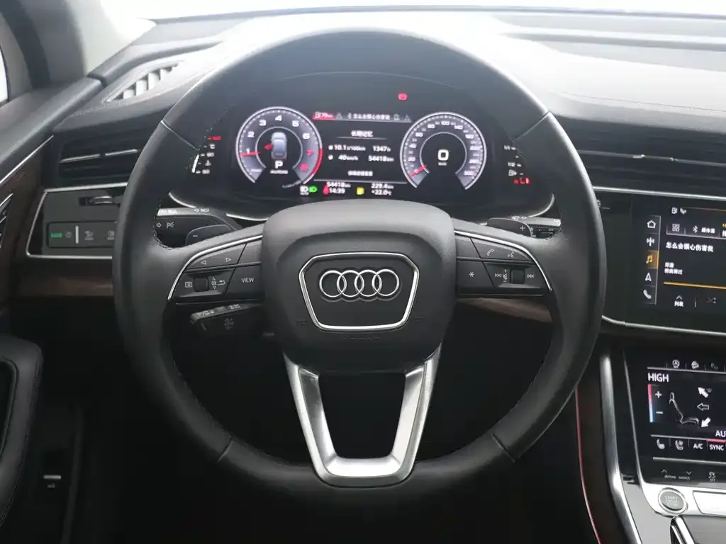 Audi Q7 2024 из CN, фото 10