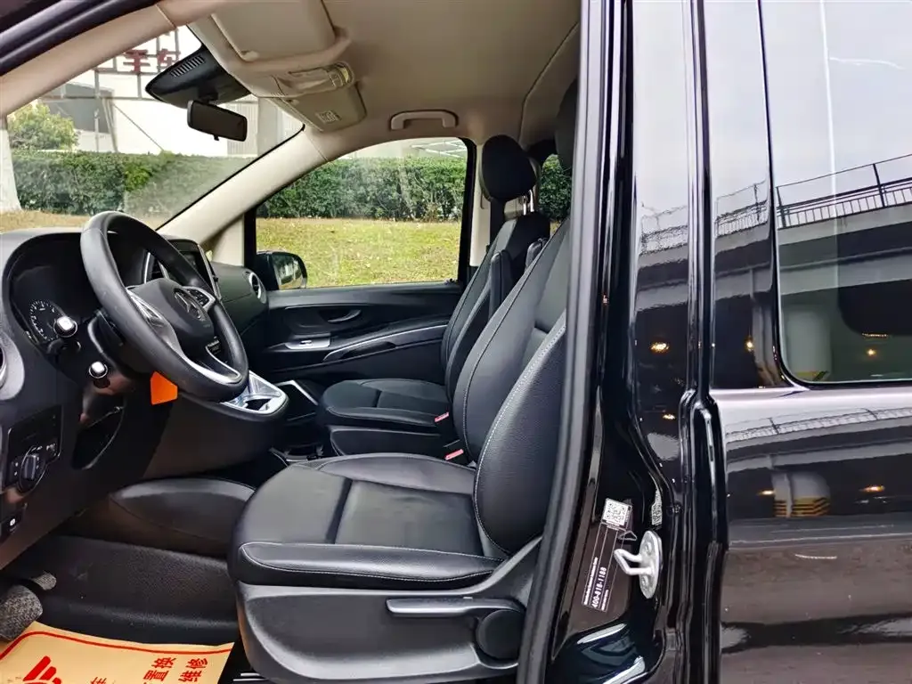 Mercedes-Benz Vito 2021 из CN, фото 9