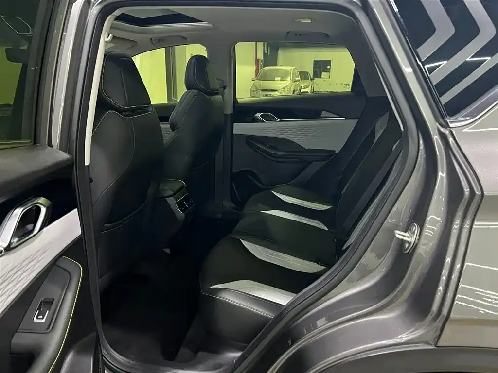 Geely Binyue 2022 из CN, фото 10