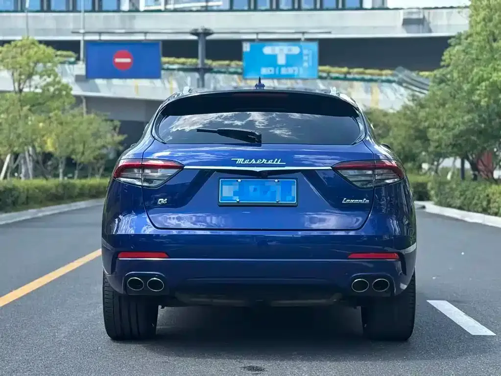 Maserati Levante — фото 5