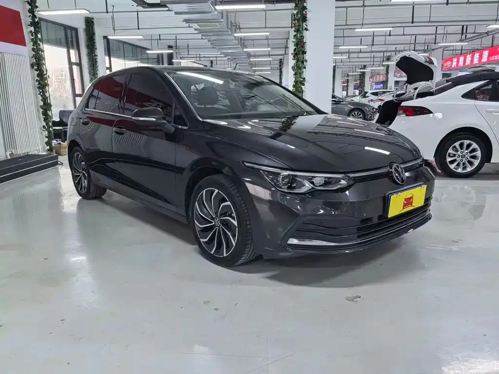 Volkswagen Golf 2021 из CN, фото 3