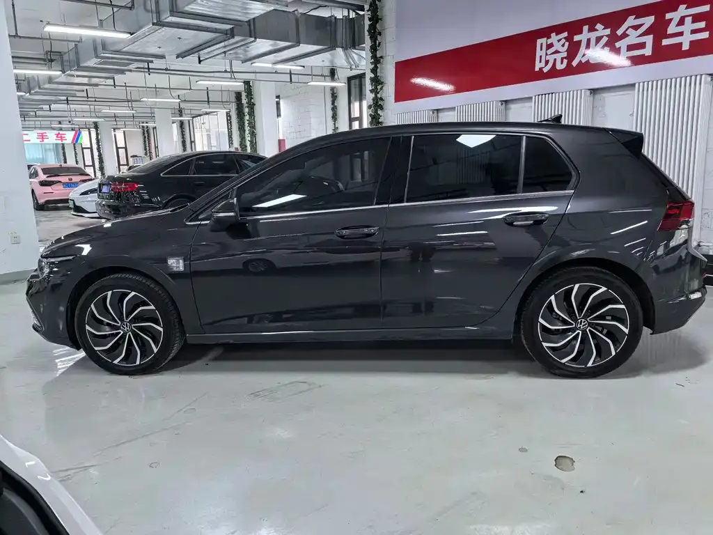 Volkswagen Golf 2021 из CN, фото 7