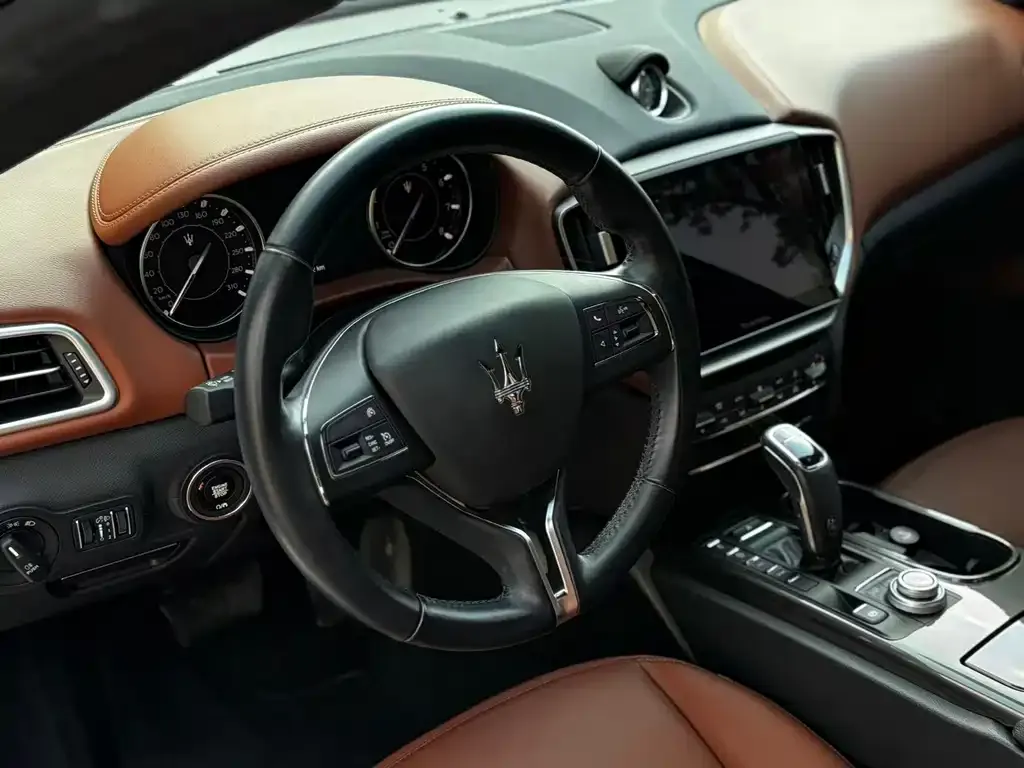 Maserati Ghibli 2022 из CN, фото 3