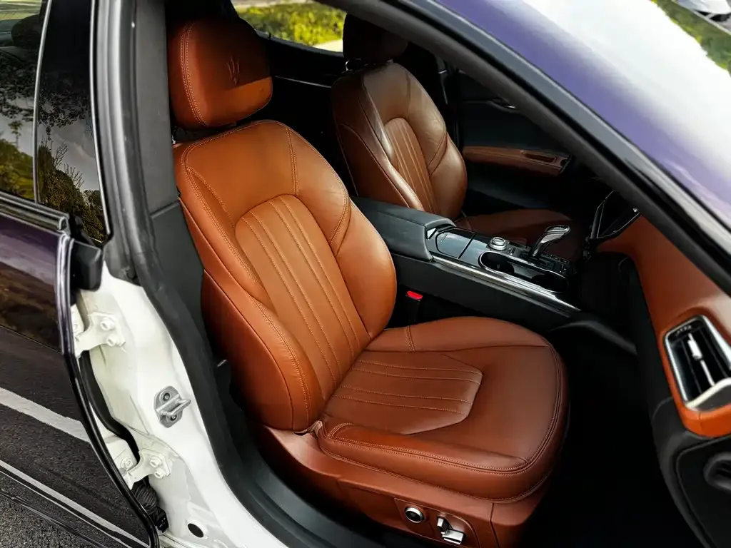 Maserati Ghibli 2022 из CN, фото 5