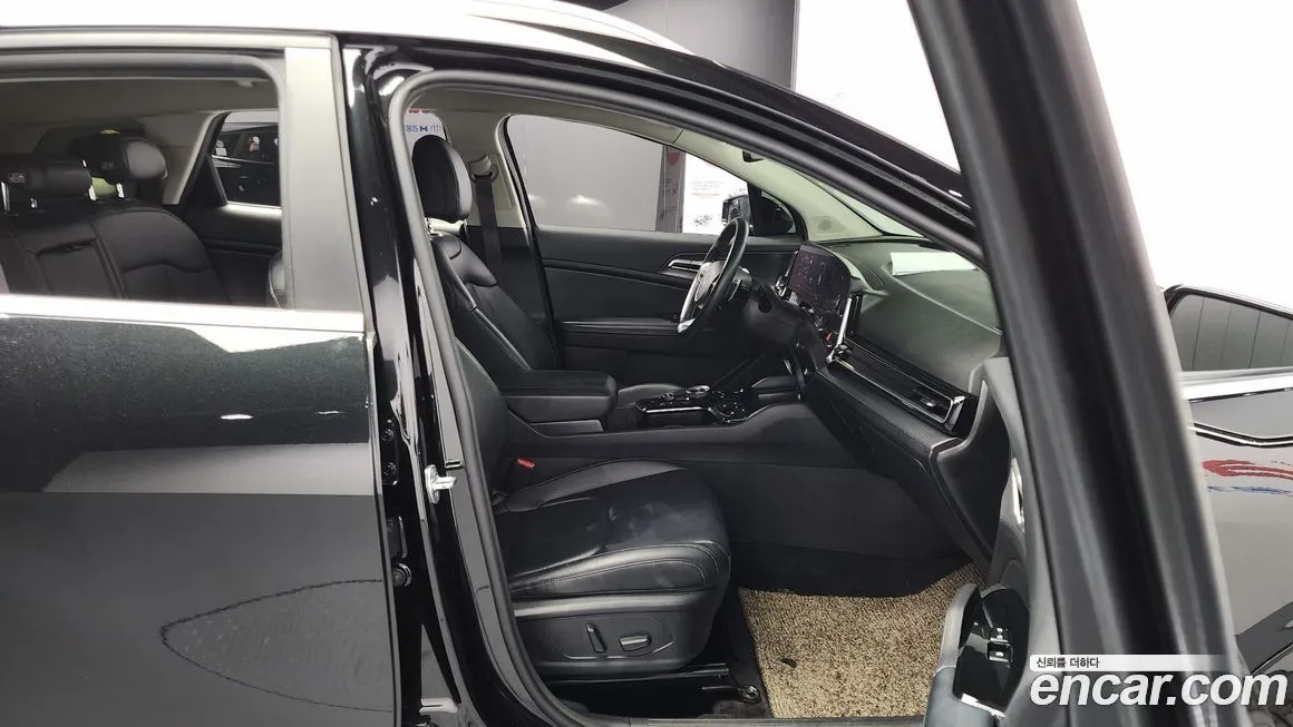 Kia Sportage — фото 10