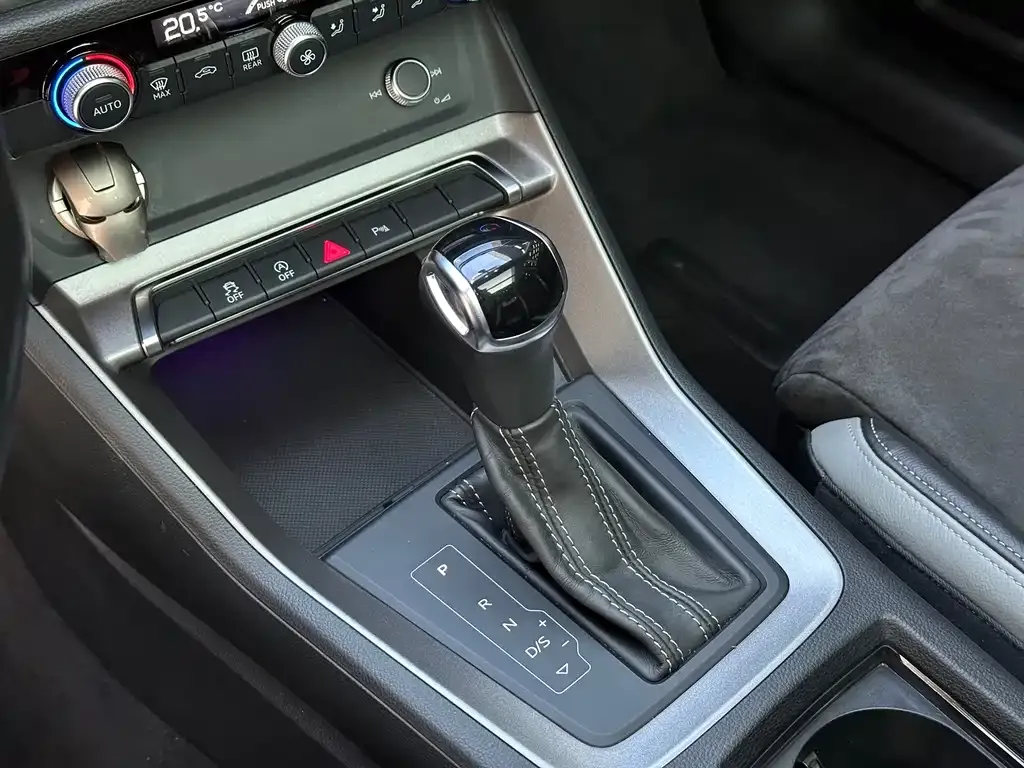 Audi Q3 2021 из CN, фото 6