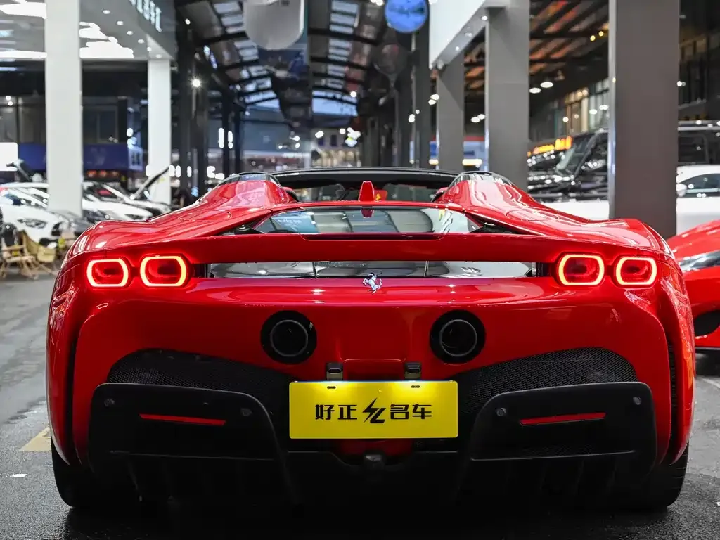Ferrari SF90 2025 из CN, фото 6