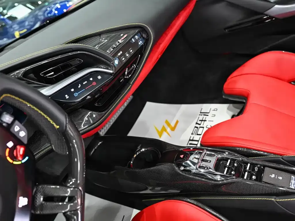 Ferrari SF90 2025 из CN, фото 9