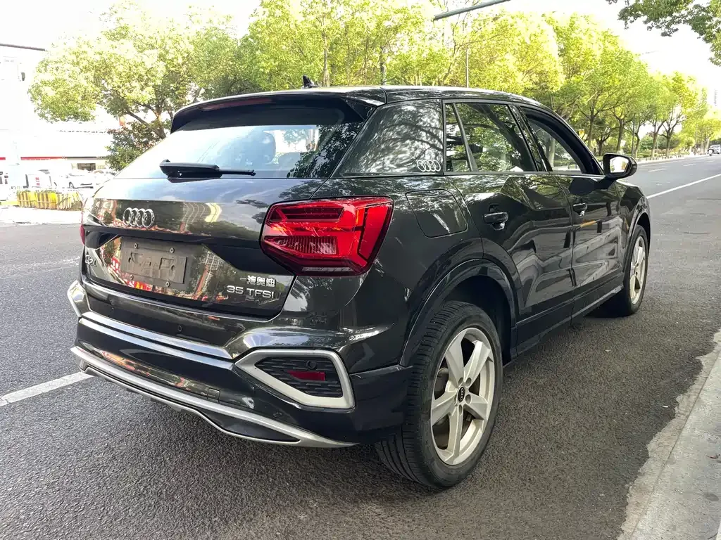 Audi Q2L 2022 из CN, фото 6