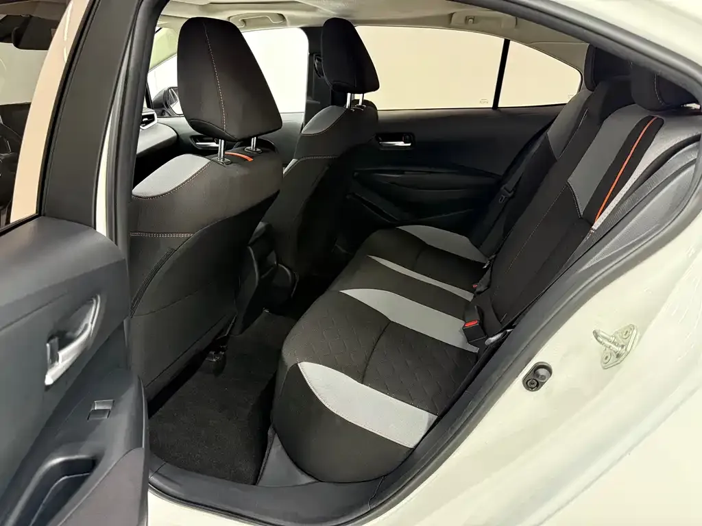 Toyota Corolla 2021 из CN, фото 9