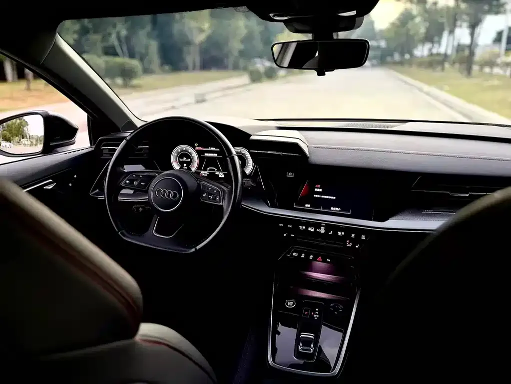 Audi A3 2021 из CN, фото 8